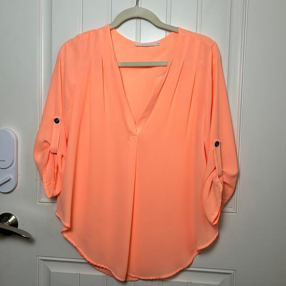 Lush Flowy Blouse M Peach Coral V Neck 3/4 Sleeve Lightweight Work Casual Top - Picture 4 of 10